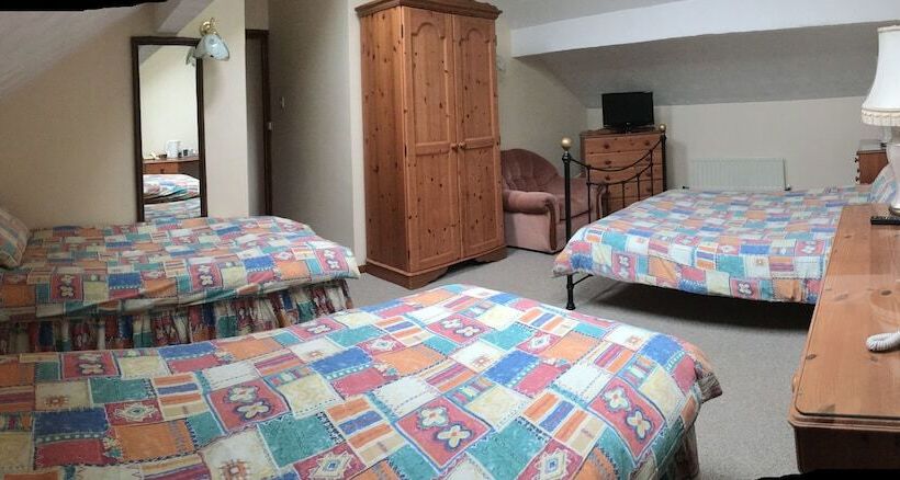 The Sorrel Horse Inn