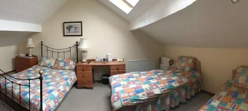 The Sorrel Horse Inn