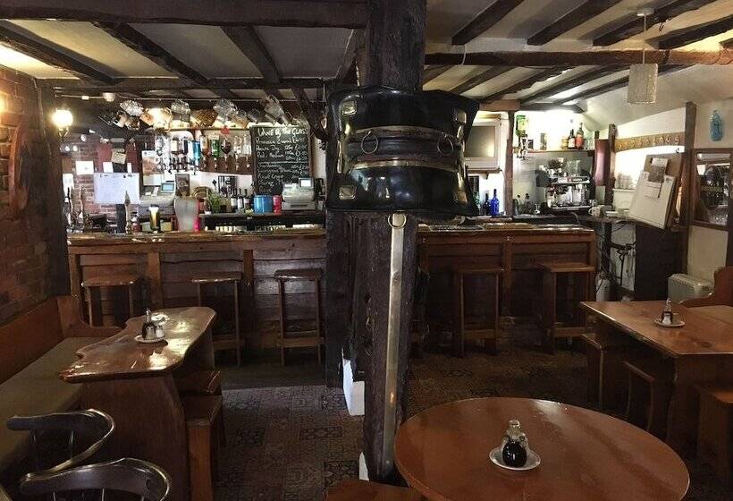 The Sorrel Horse Inn