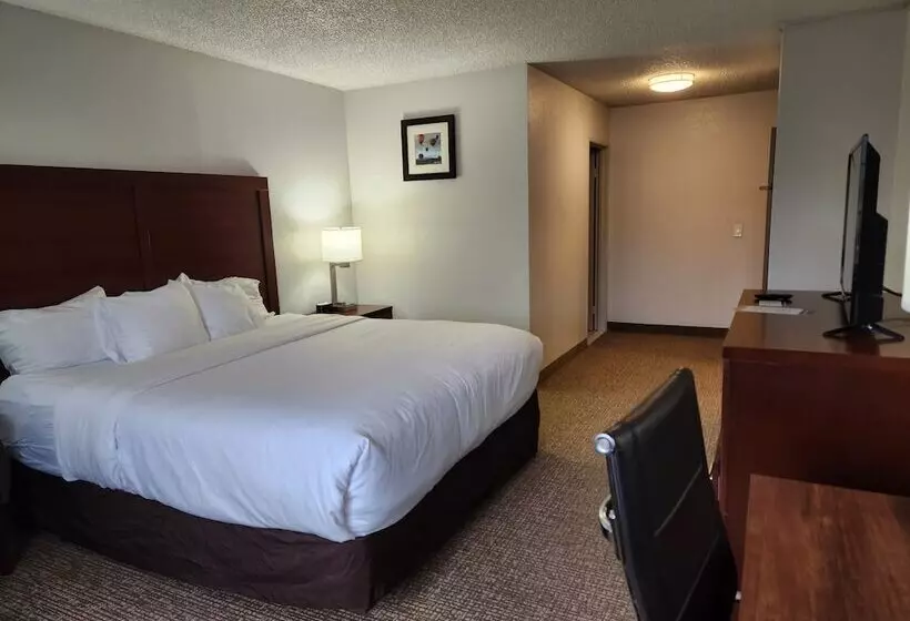 Отель Comfort Inn Yreka I 5