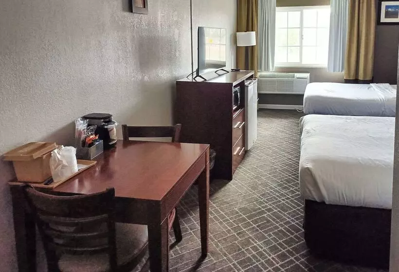 Отель Comfort Inn Yreka I 5