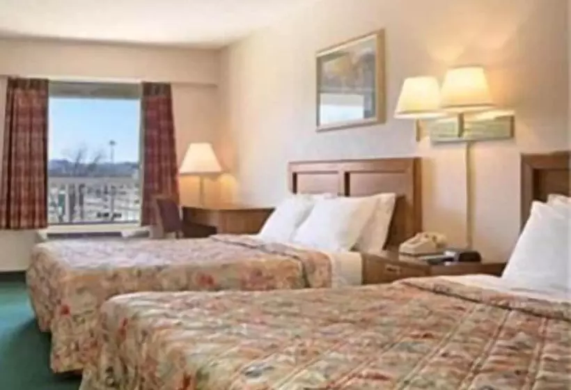 호텔 Days Inn By Wyndham Apple Valley Pigeon Forge/sevierville