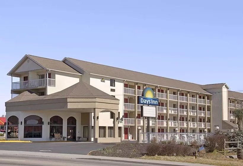 호텔 Days Inn By Wyndham Apple Valley Pigeon Forge/sevierville