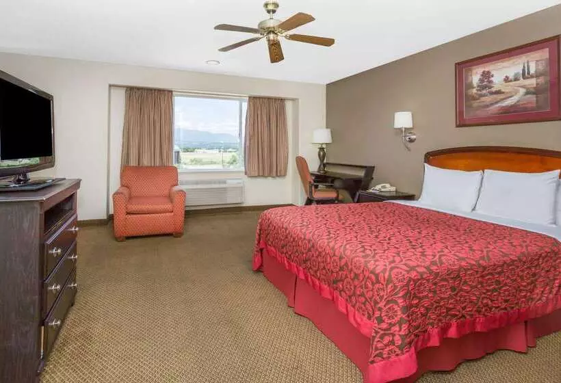 酒店 Days Inn By Wyndham Colorado Springs Air Force Academy