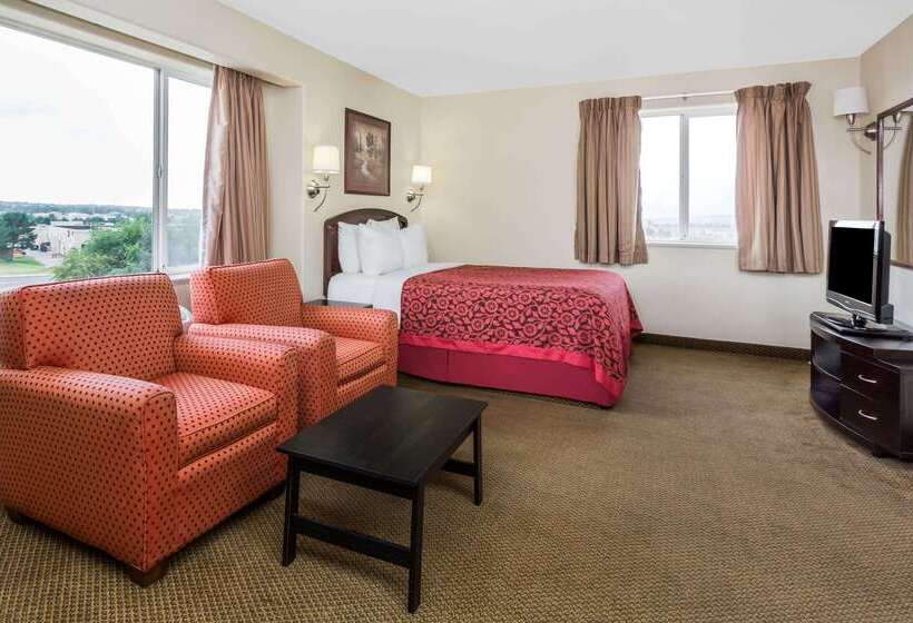 هتل Days Inn By Wyndham Colorado Springs Air Force Academy