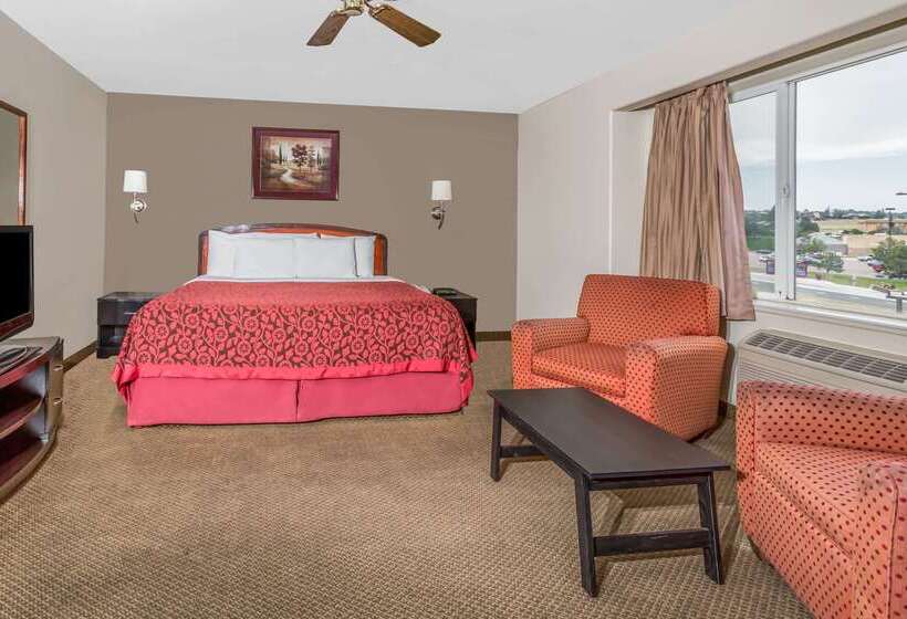 هتل Days Inn By Wyndham Colorado Springs Air Force Academy