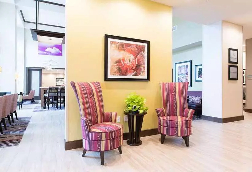 ホテル Hampton Inn & Suites Fayetteville
