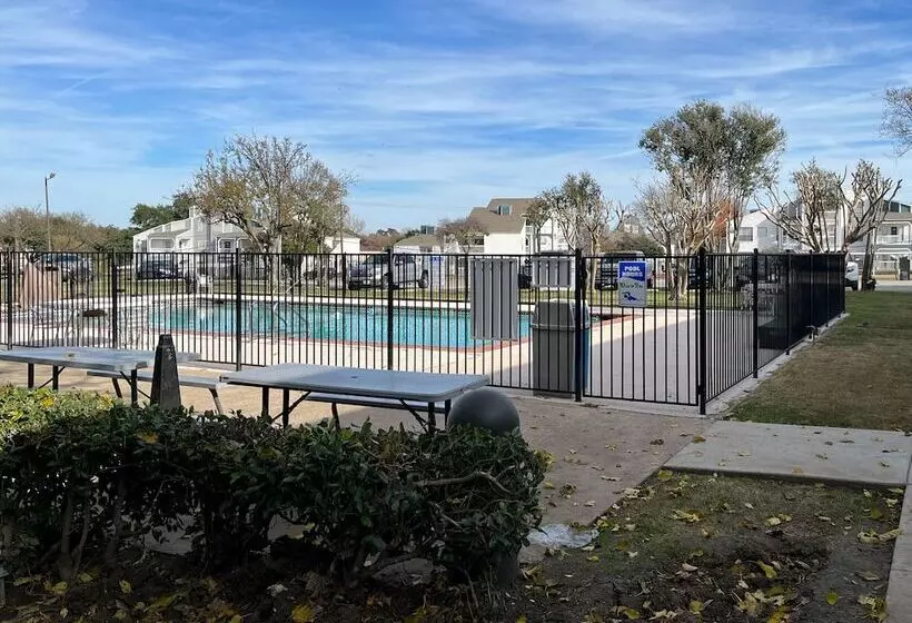 Motel 6 Mesquite, Tx – Town East