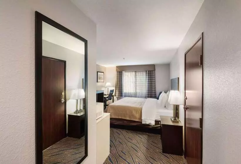 ホテル Quality Inn Midvale  Salt Lake City South