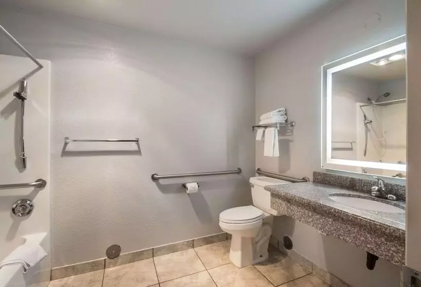 ホテル Quality Inn Midvale  Salt Lake City South