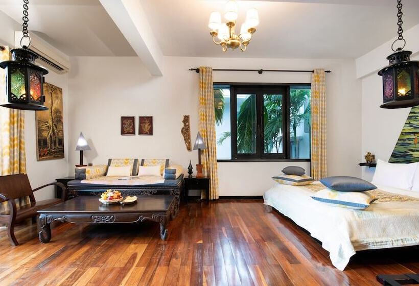 فندق Mane History Lovers