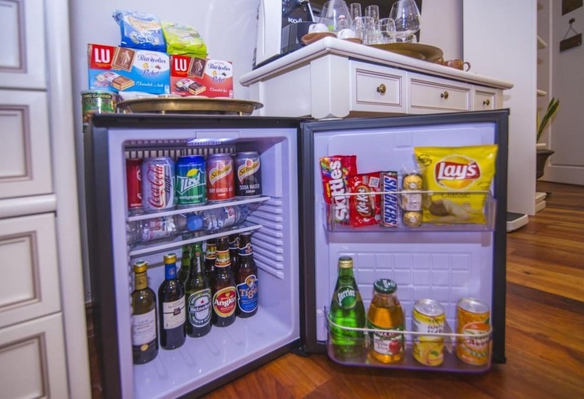 فندق Mane History Lovers