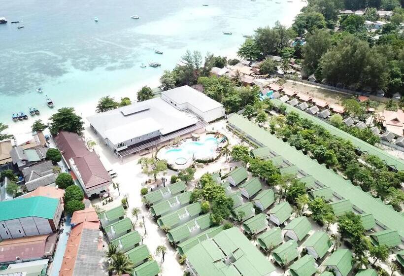 Walking Street Hostel