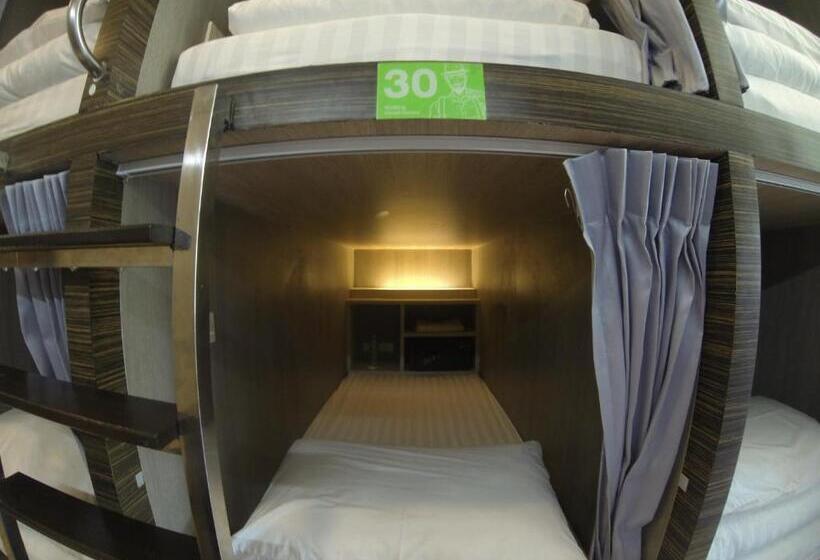 Walking Street Hostel