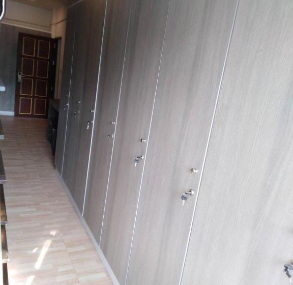 Walking Street Hostel