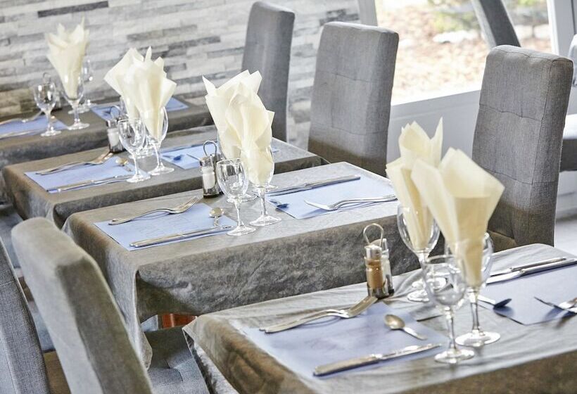 فندق Kyriad Cambrai