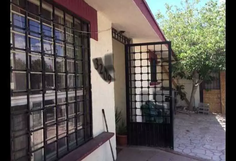 ペンション Blanquita Guesthouse