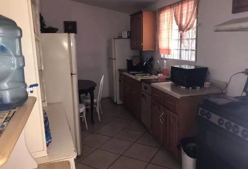 ペンション Blanquita Guesthouse