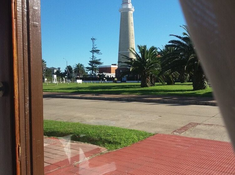 Szálloda Del Faro Punta Del Este