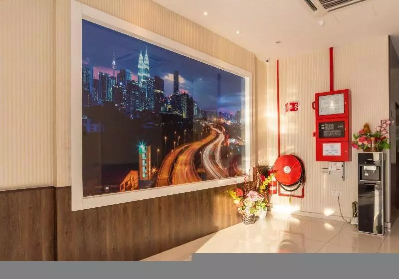 Mk Paradise Hotel By Oyo Rooms