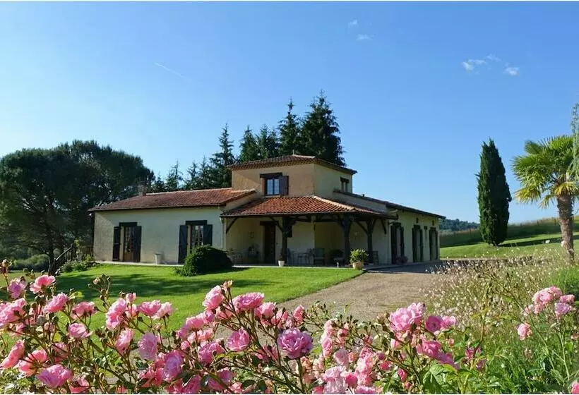 ペンション Au Pre Des Sources