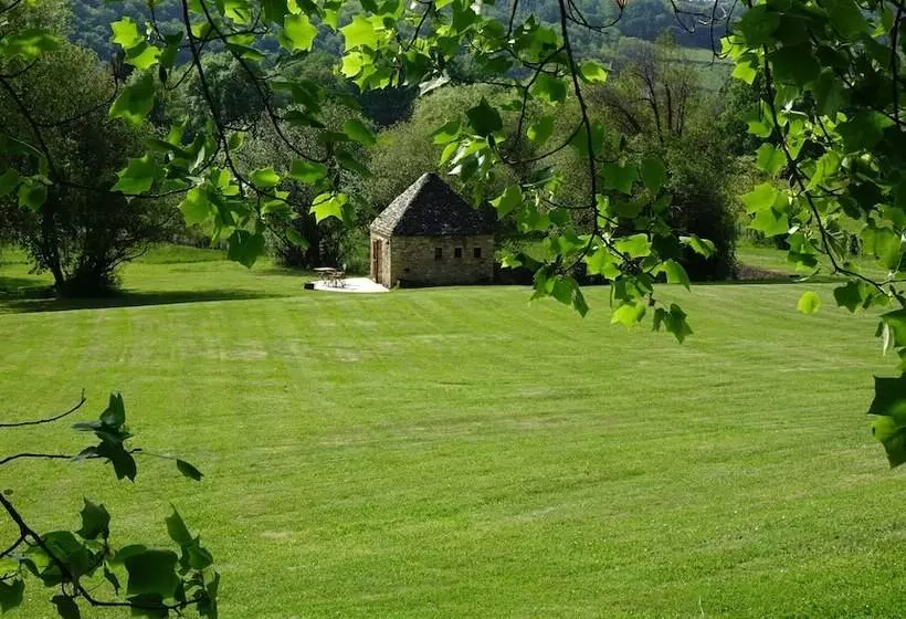 ペンション Au Pre Des Sources