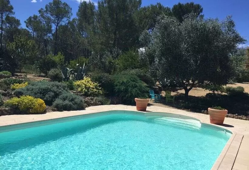 Majatalo Aux Senteurs Jasmin