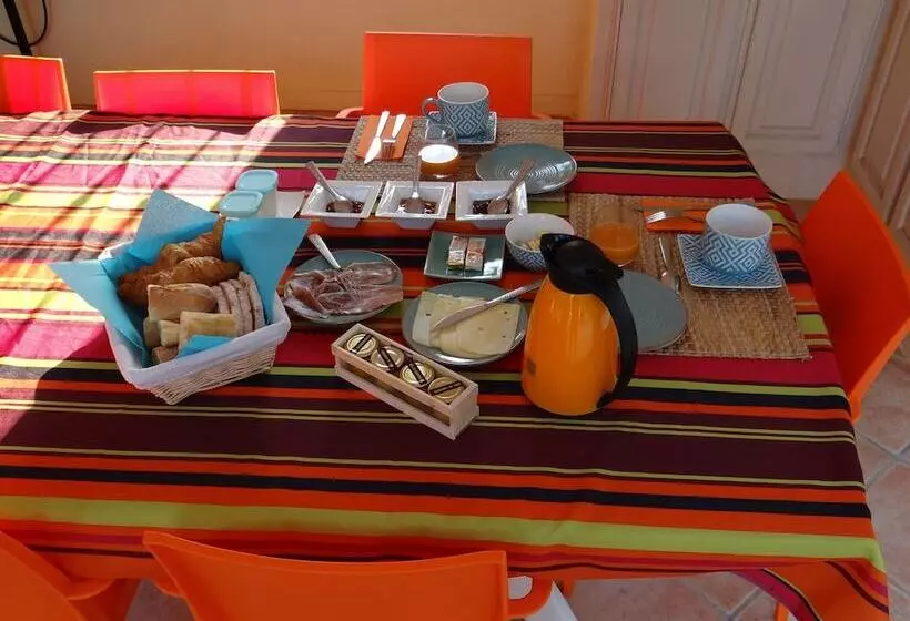 Majatalo Aux Senteurs Jasmin