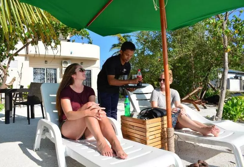 پانسیون Crown Beach Villas Private Beach