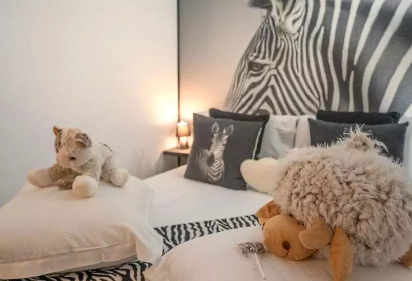 ペンション L Instant