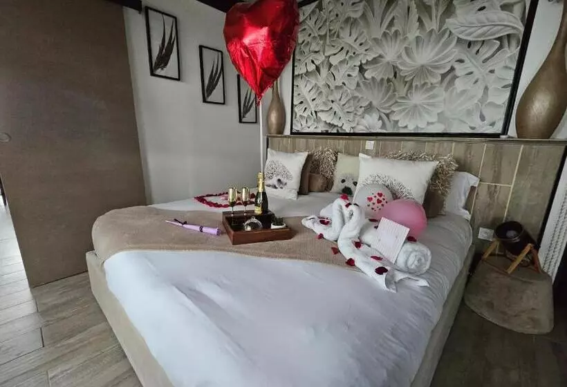 ペンション L Instant