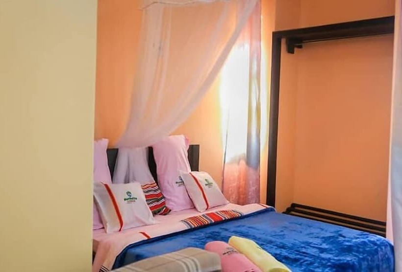 پانسیون Mangalita Lodge