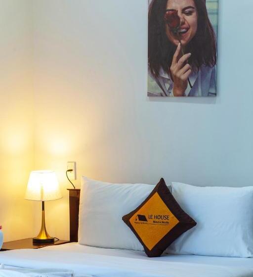 Le House Hotel And Studio