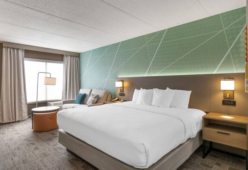 בית מלון כפרי Comfort Inn & Suites Watertown  1000 Islands