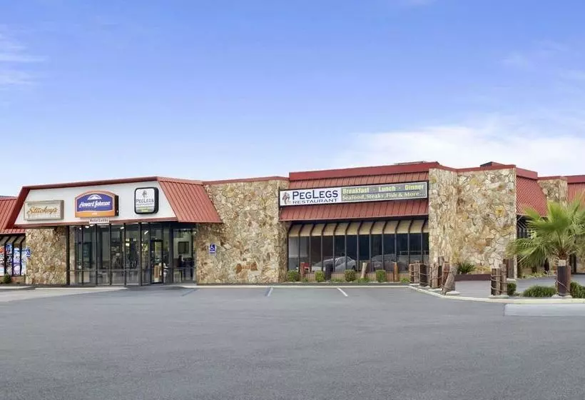 호텔 Howard Johnson Valdosta