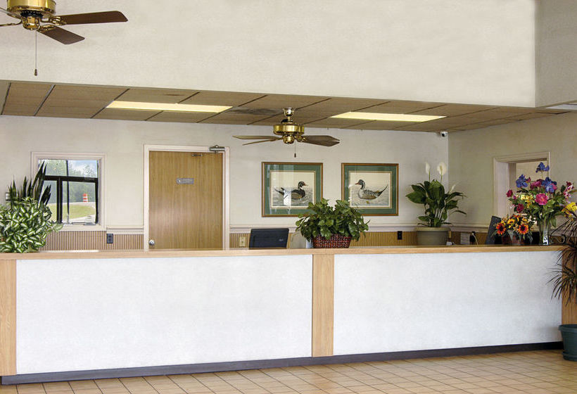 Отель Howard Johnson Valdosta