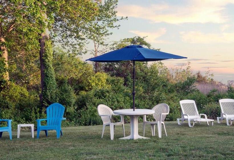 モーテル Pier Blue Inn Old Saybrook  Essex