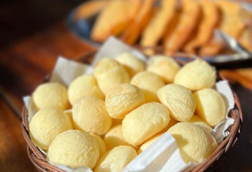 ペンション Pousada Tropicália