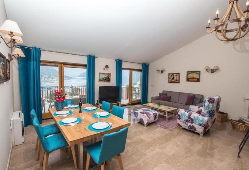 پانسیون Villa Nautica