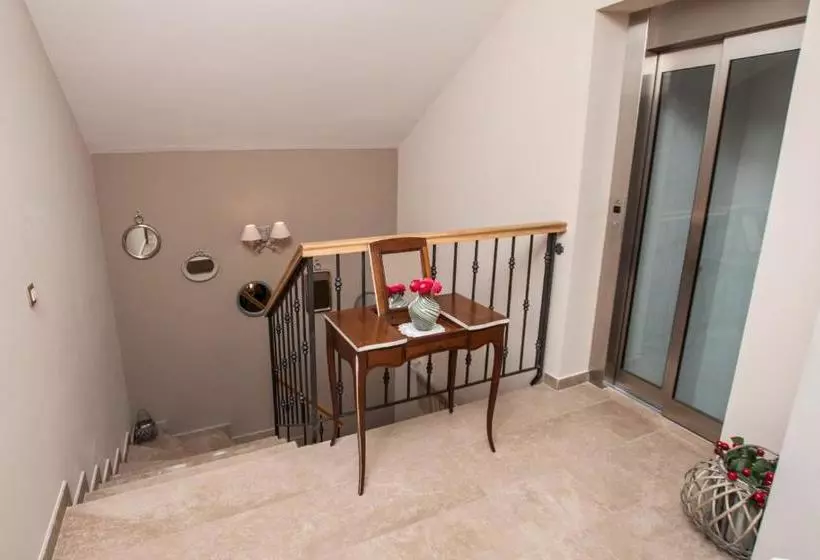 پانسیون Villa Nautica