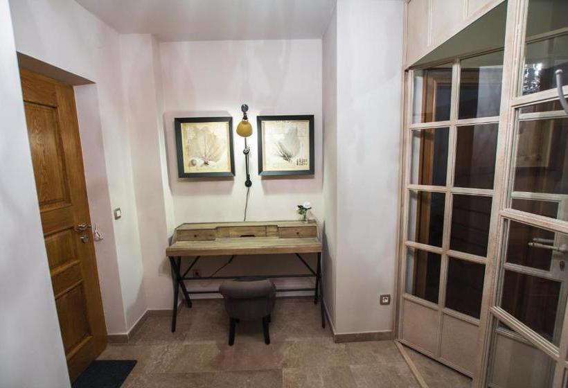 پانسیون Villa Nautica