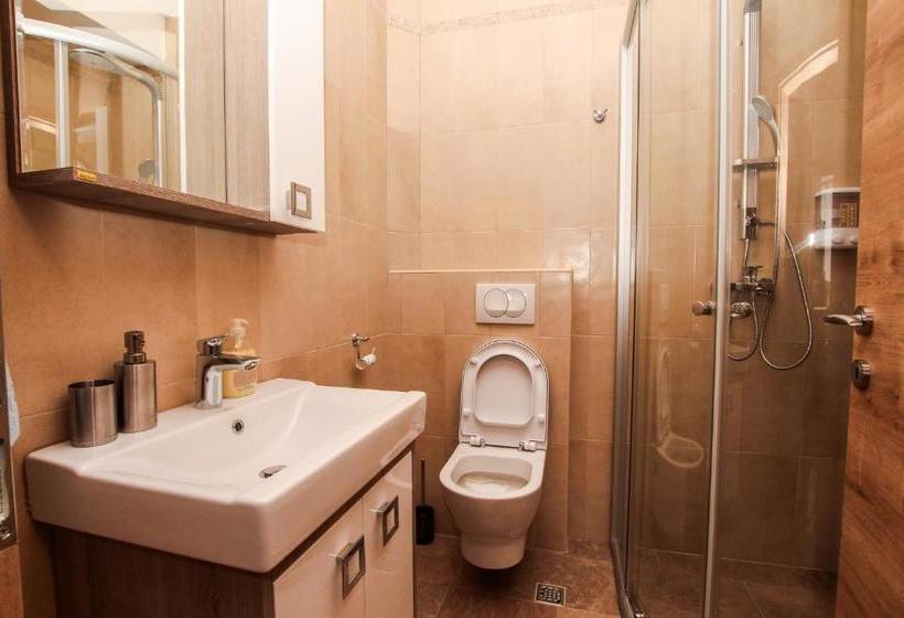 پانسیون Villa Nautica