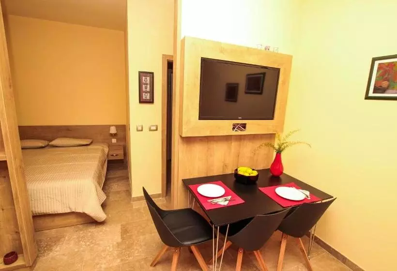 پانسیون Villa Nautica