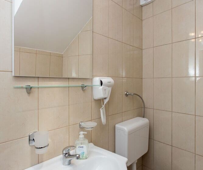 Apartments Djurkovic