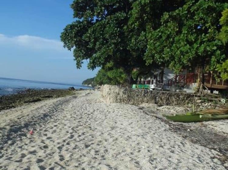 Hotel Island Front Bangcogon Resort And Restaurant