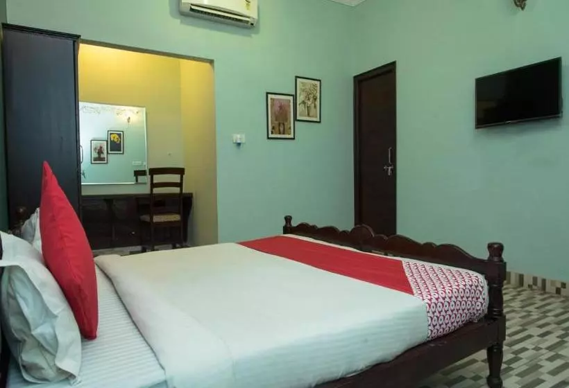 Hotel Manwar
