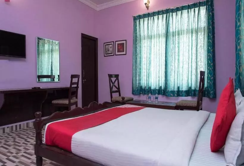 Hotel Manwar