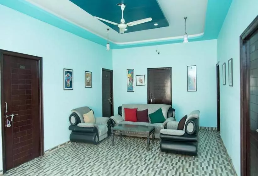 Hotel Manwar
