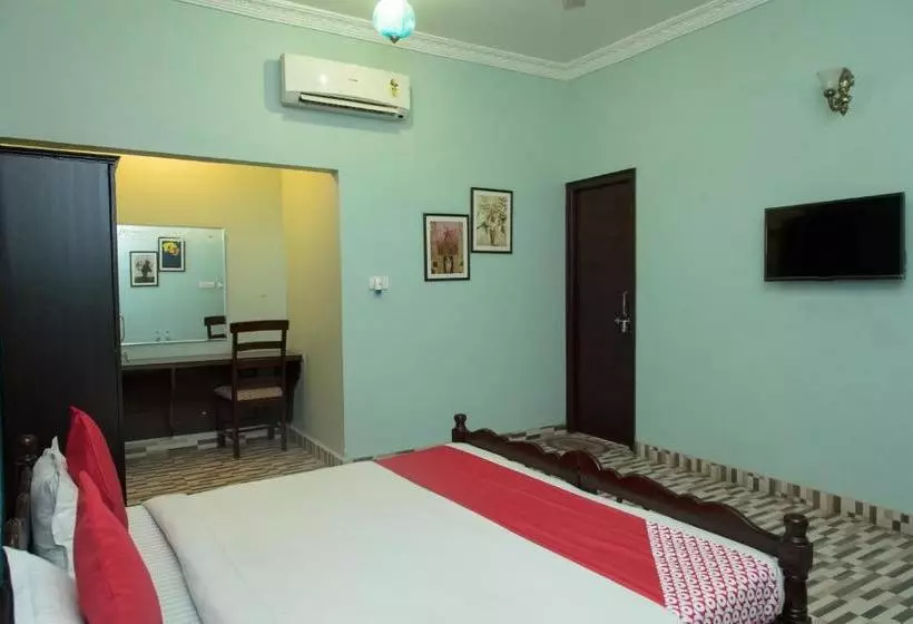 Hotel Manwar