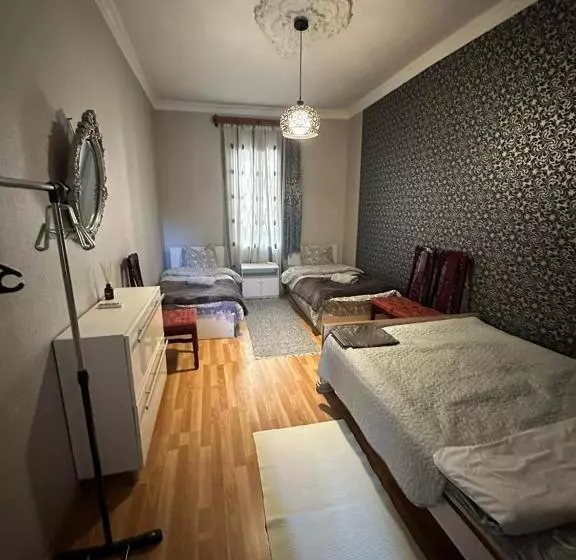 پانسیون Guest House Amazon